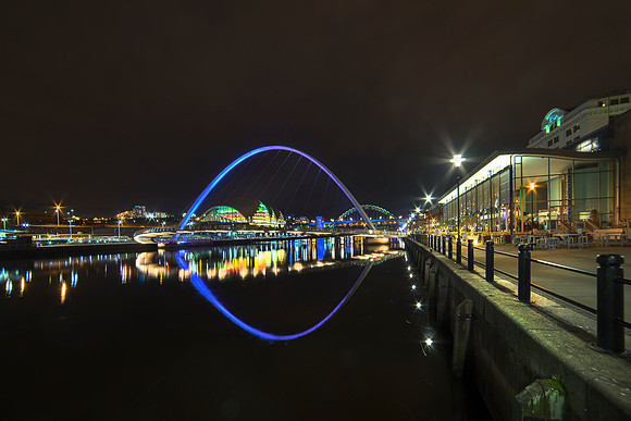 Gateshead Millennium Bridge taken by Bob Riach