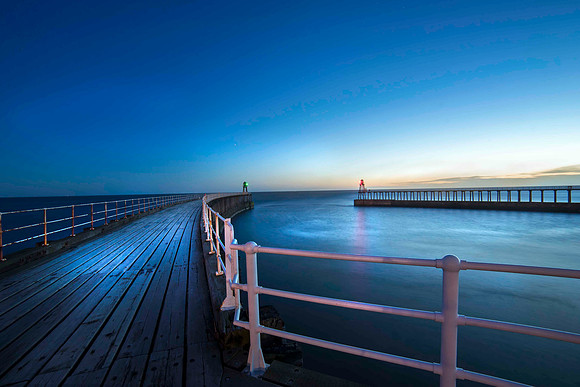 Whitby Pier sm taken by Bob Riach