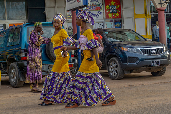 Gambia street ladies and baby © Jo Bird