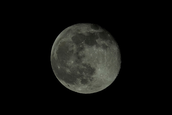 _DSC2011 Waning Gibbous Moon 29 March 2021 © Bob Riach