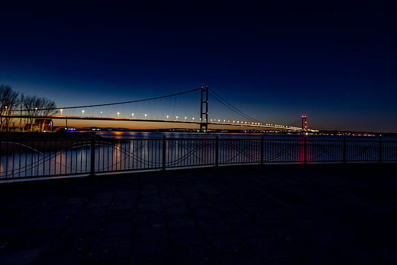 _DSC1991 Humber Bridge © Bob Riach