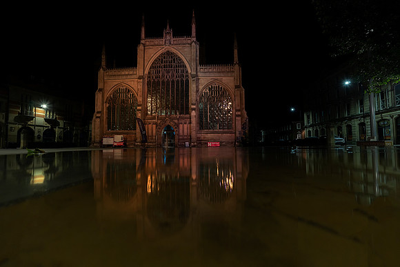Hull Minster at Night  © Bob Riach