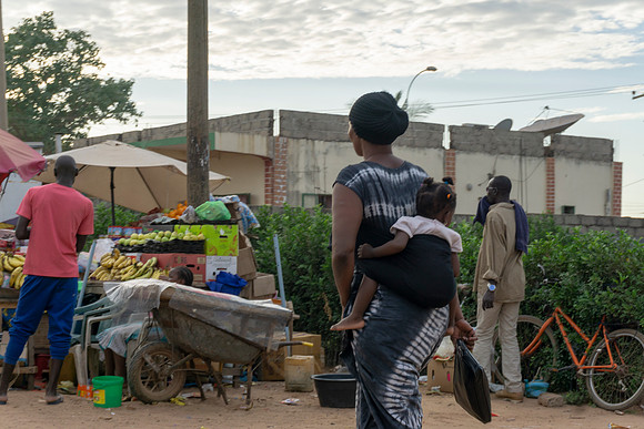 077 Gambia Street © Bob Riach