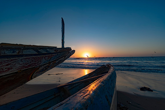 02 Gambia Fishing Village Sunset © Bob Riach