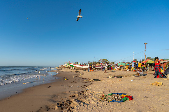 456 Gambia Fishing Village © Bob Riach