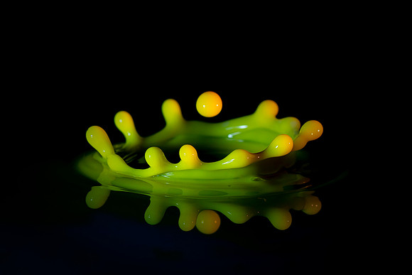 T2-008 Water Drop © Jo Bird & Bob Riach Jigsaw Photography Ltd