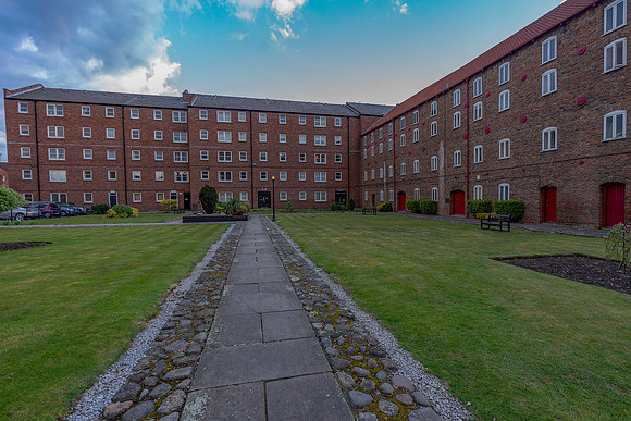 Hull Property © Bob Riach Jigsaw Photography
