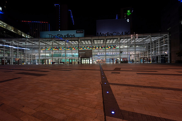 04 Media City at Night © Bob Riach Jigsaw Photography LTD