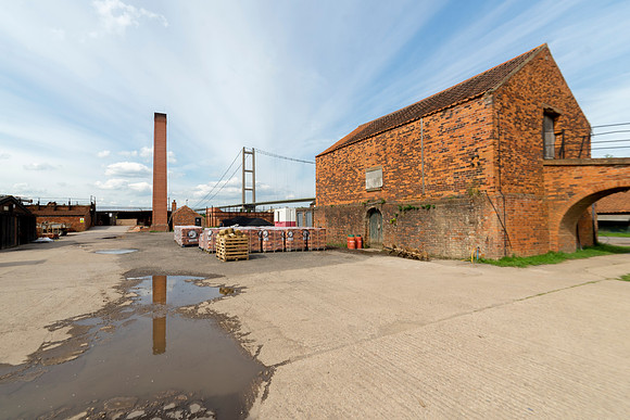 he Old Tile Works Barton © Bob Riach