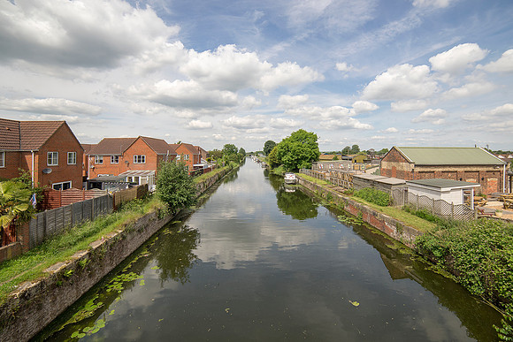 Brigg 123© Bob Riach