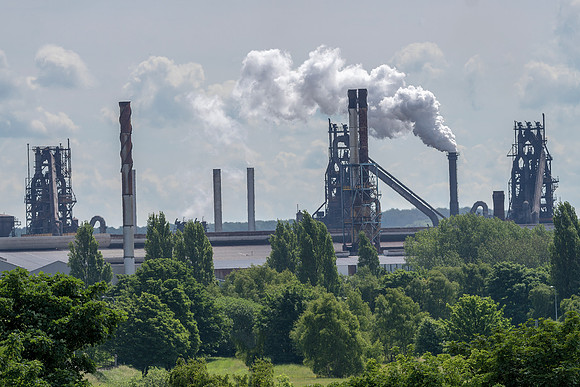 Steel Works View  2 Scunthorpe © Bob Riach