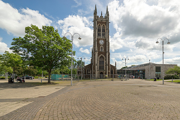 Church Square 3 Scunthorpe 7 © Bob Riach