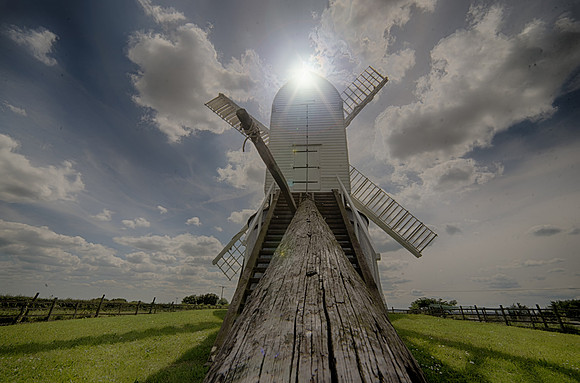 Wrawby Postmill Wrawby Sun © Bob Riach