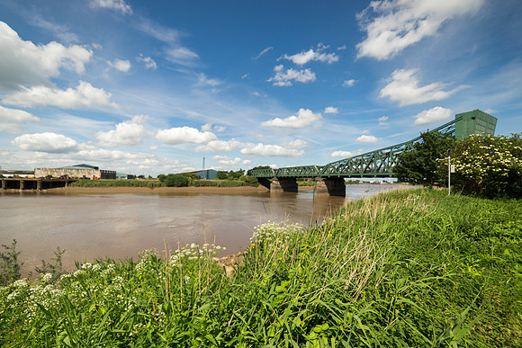 Keadby Bridge  Scunthorpe © Bob Riach