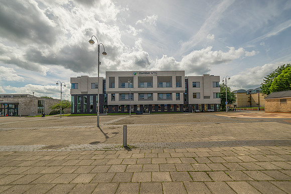 Humber UTC Church Square  Scunthorpe © Bob Riach