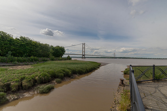 Humber Bridge  © Bob Riach