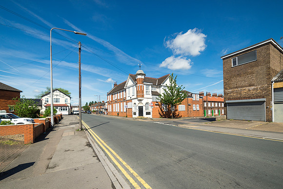Scunthorpe 17 © Bob Riach