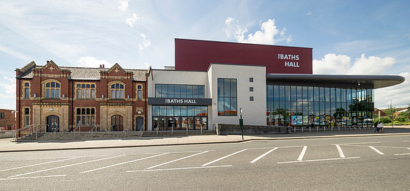Baths Hall Scunthorpe Pano © Bob Riach