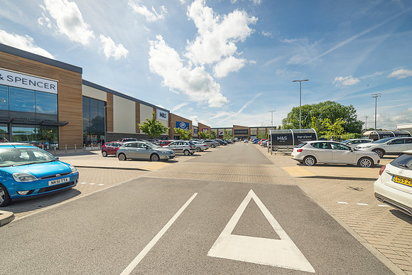 Scunthorpe 14 © Bob Riach