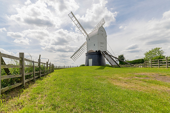 Wrawby Postmill 3 © Bob Riach