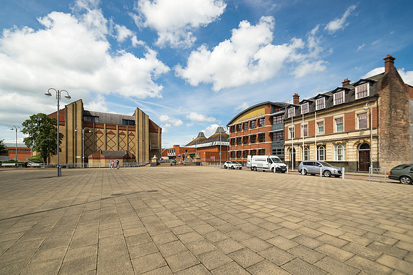 Church Square 6 Scunthorpe  © Bob Riach