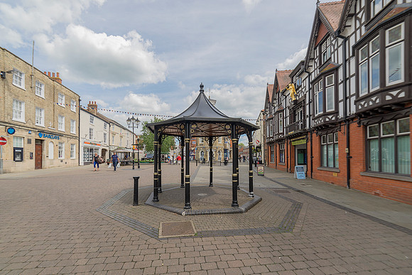 Brigg © Bob Riach