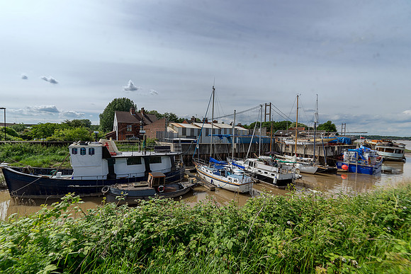 Barton Boat Yard © Bob Riach