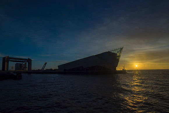 Sunrise at the Deep Hull 3 © Bob Riach