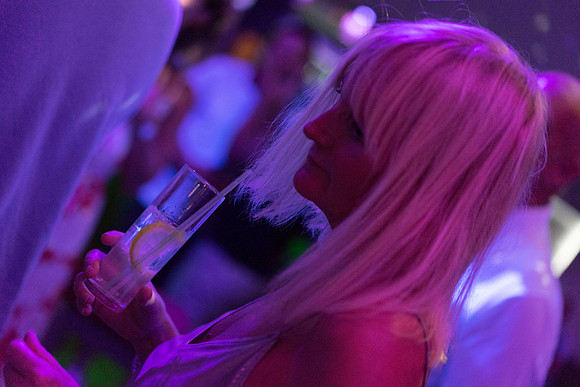 er  © Bob Riach Plaza Magaluf 1 Digit Serial Number